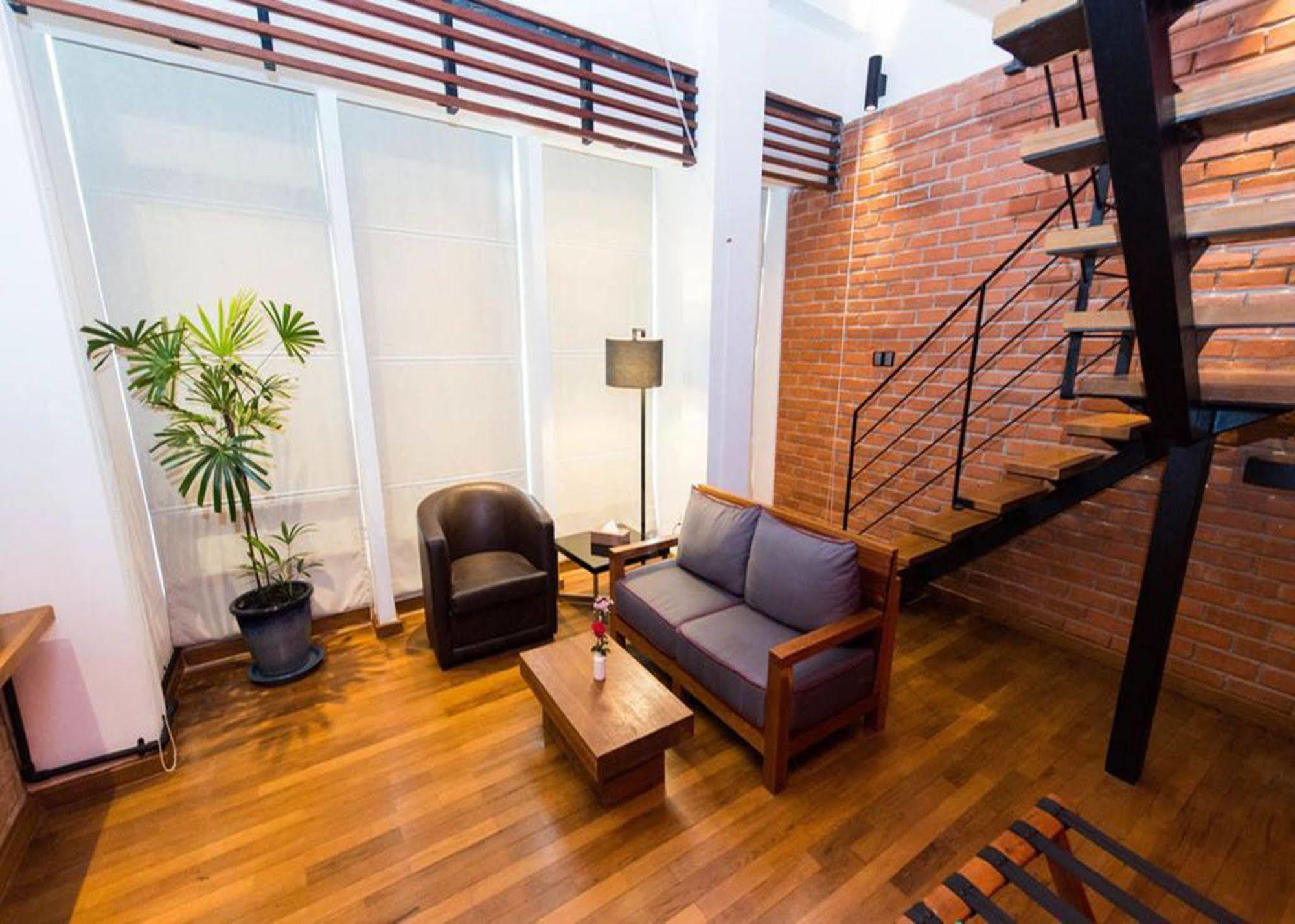 The Loft Hotel Downtown Yangon Ngoại thất bức ảnh